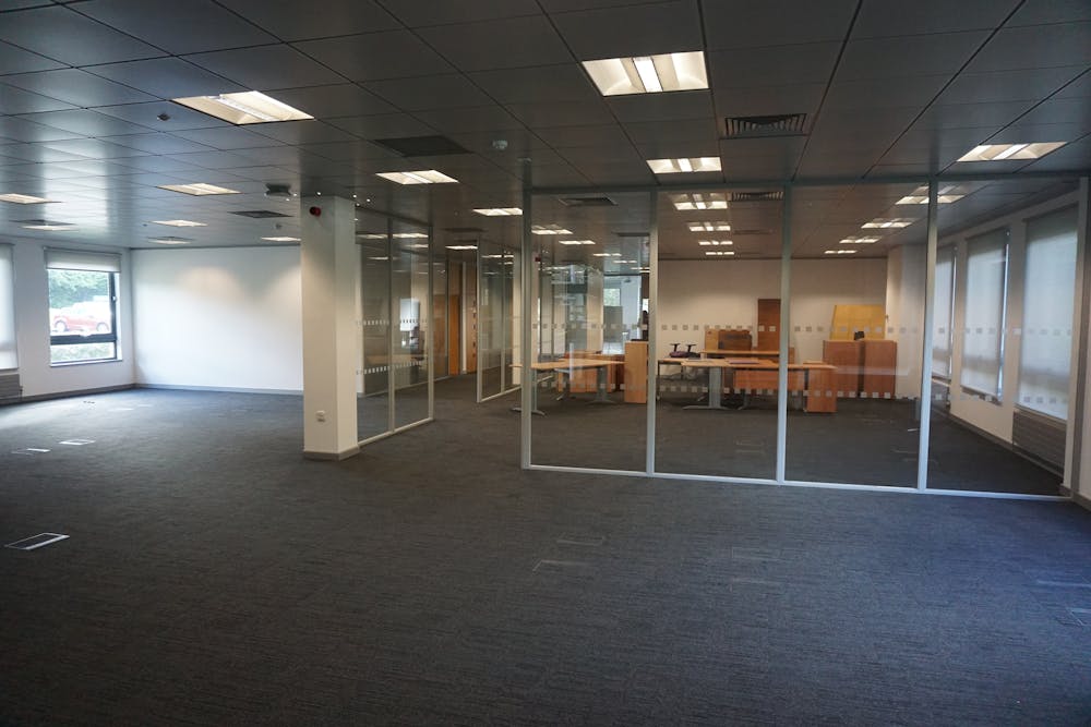 Seton House, Gallows Hill, Warwick, Office To Let / For Sale - DSC05106.JPG