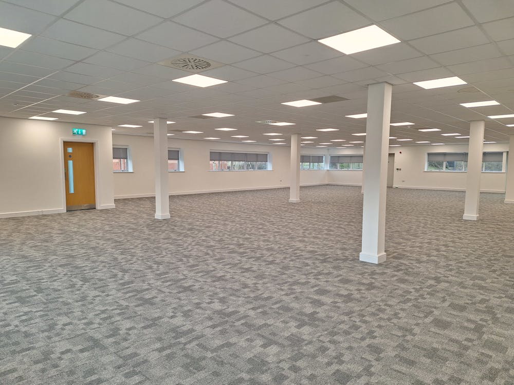 3 Wight Moss Way - Image 4