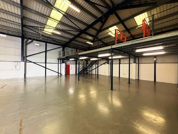 Unit E The Loddon Centre, Basingstoke, Industrial To Let - ELCPicture15 - 22 07 2026.jpg