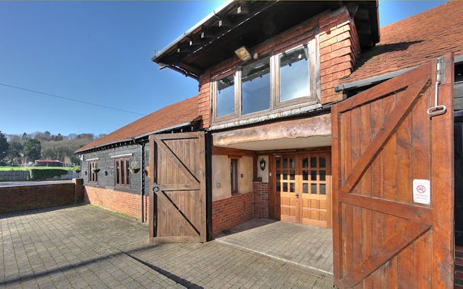 The Tithe Barn, Cudham, Offices To Let - Cudham  The Tithe Barn entrance.JPG