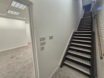 4 Warren Street, Stockport, Retail To Let - 20260909_161545.jpg