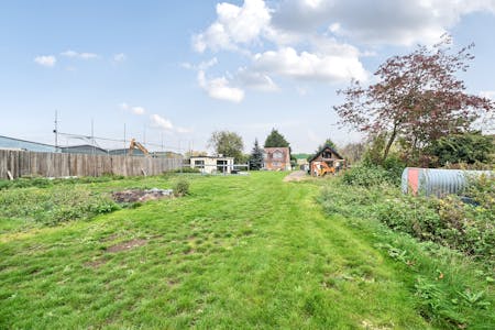 Far View, The Common, West Drayton, Residential / Open Storage For Sale - 1365111368e92244f0ec9.jpg