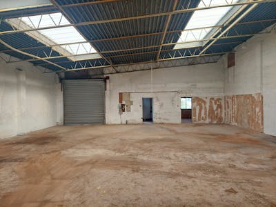 Unit 13, Bilston Industrial Estate, Bilston, Industrial / Warehouse To Let - 1000006465.jpg