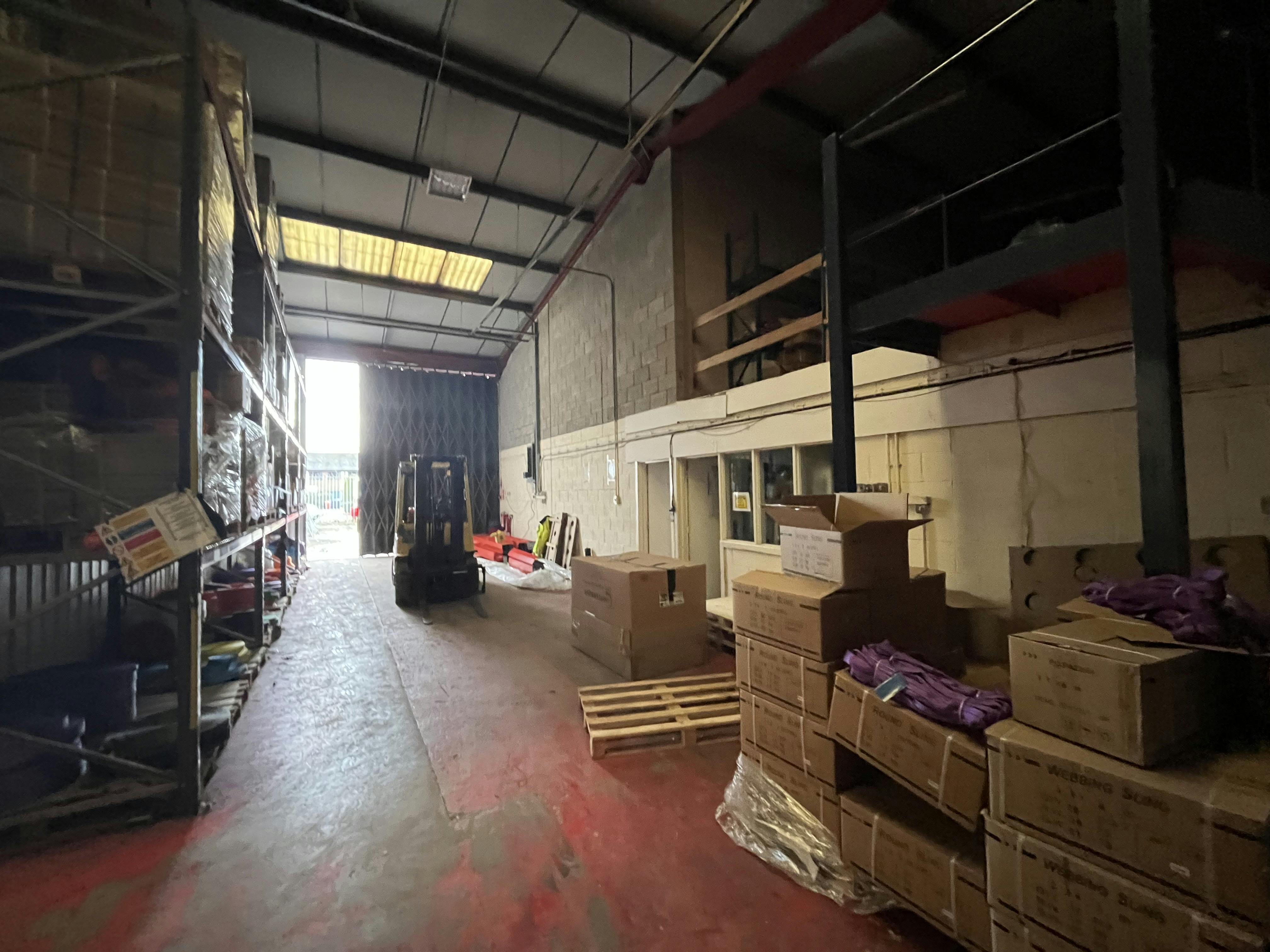 Arctic House, Altrincham, Industrial To Let / For Sale - IMG_0840.jpg