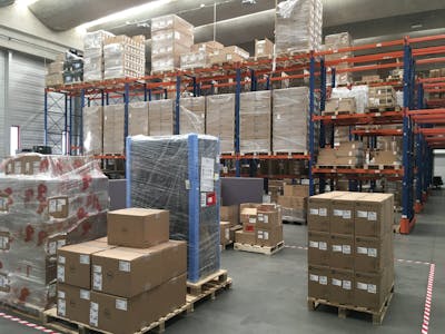 Carnaxide Armazém e Escritórios 4.200 m2, Rua das Quintinhas, 1, Carnaxide, Industrial / Logistics / Warehouse To Let / For Sale - IMG_6381.jpg