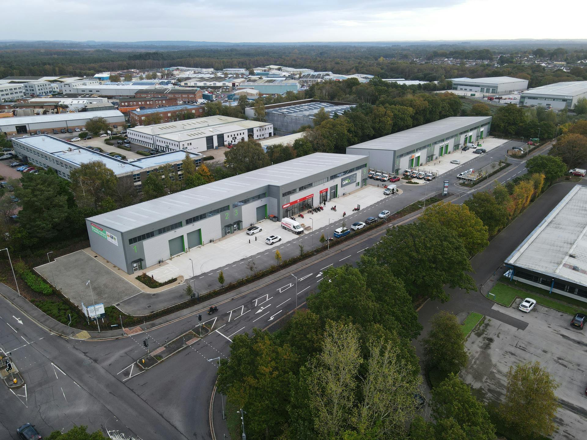 Retail/Shop in Wimborne - photo 3