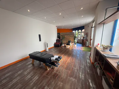 40 THE WATERFRONT, BRIGHTON, Retail To Let - 7E72636C-58D4-4E22-8921-CA59DCD2D52E.jpeg