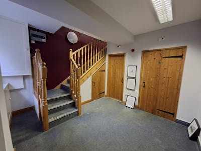 Roadside Court, Macclesfield, Office To Let - Roadside Court  (2).jpg