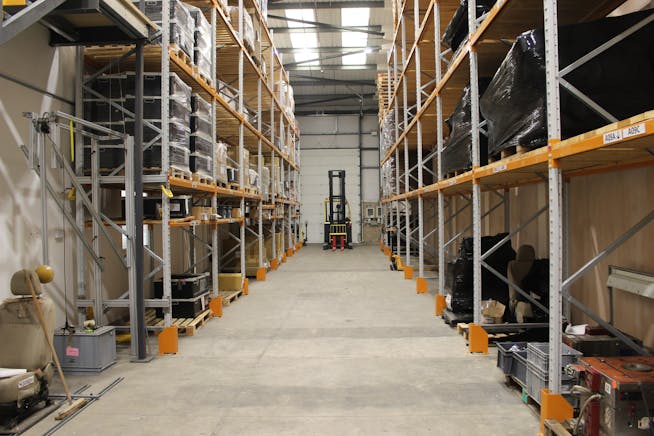 Unit 11 Devonshire Court, Fountain Drive, Hertford, Industrial To Let / For Sale - IMG_0303.JPG