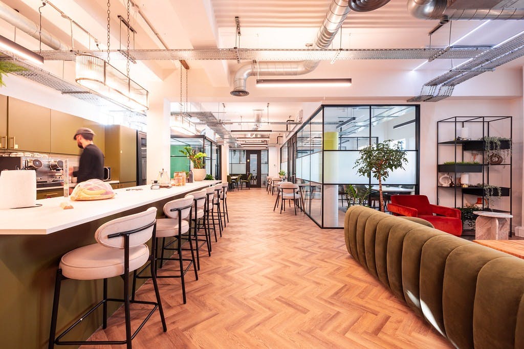 Rivvia King's Cross, Argyle House, London, Offices / Offices To Let - Rivvia King's Cross Kitchen 2.jpg