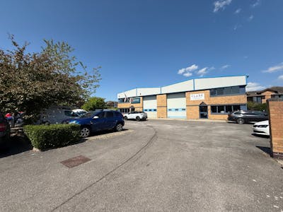 Unit 2 Mornington Place, Waterlooville, Industrial / Warehouse To Let - IMG_1216.jpg