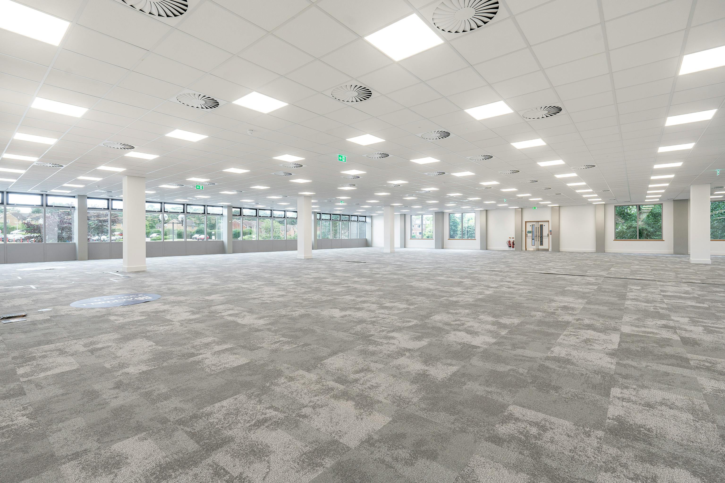 Office in Bracknell - photo 3