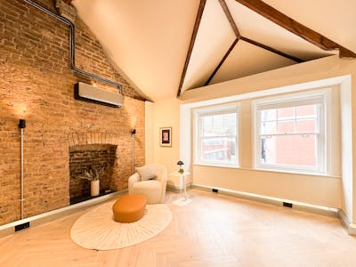 34-35 Eastcastle Street, 4th Floor, London, Office To Let - Image  20250910T125544658.jpg