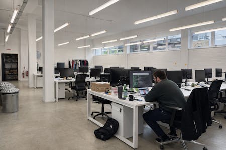 Ground floor, 445-453 Hackney Road, Hackney, Leisure / Office To Let - Main Area 3.png