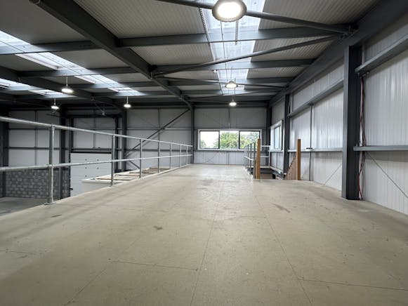 Unit K9, Rockhaven Park, Swindon, Industrial / Other To Let - IMG_4368.jpg