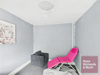 46 Murray Street, Llanelli, Leisure / Retail / Retail - In Town For Sale - CAM03725G0-PR0105-STILL007.jpg