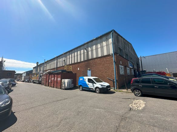 Unit C & H, Kelvin Industrial Estate, Greenford, Industrial / Warehouse To Let - 2.png