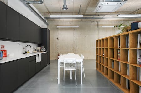 1 Centric Close (Unit 1) (Retail), London, Retail To Let - OL-RIB-1CentricClose-18.JPG