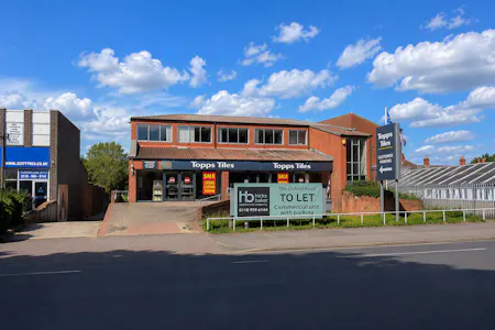786-794 Oxford Road, Reading, Class E Retail / Leisure / Retail / Trade Counter / Trade Counter / Showroom To Let - Designer (8).png