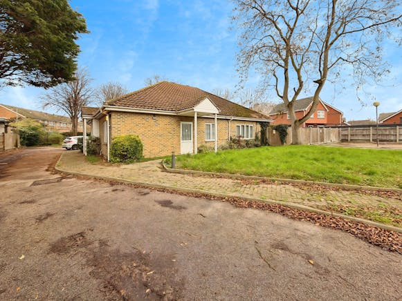 1 & 2 Bradd Close, South Ockendon For Sale - ded3ae29IMG20251209WA0016.jpg