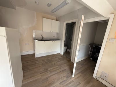 27 Church Street, Warrington, Pub / Restaurant To Let - Pic 5.jpg