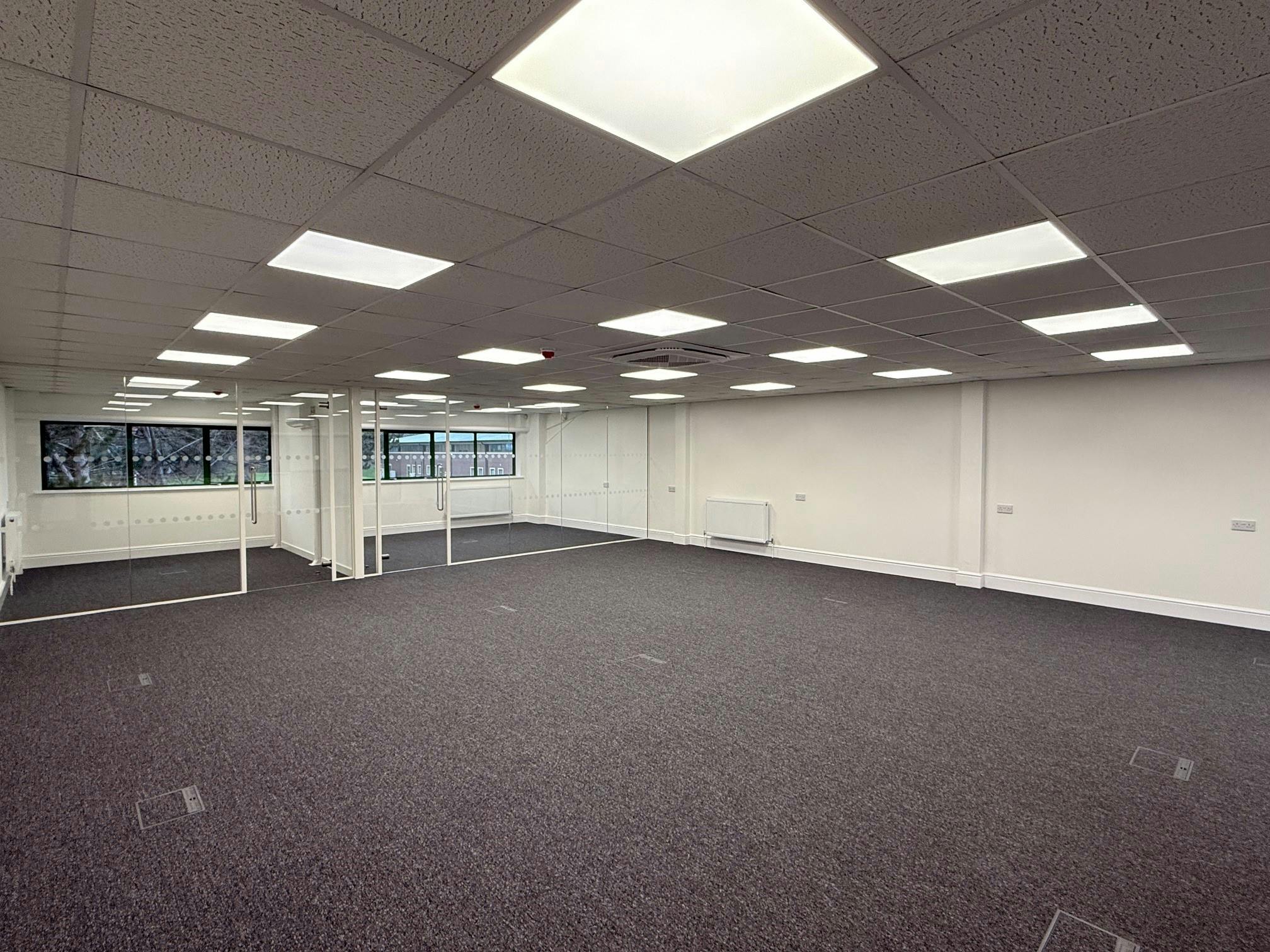 20 Shrivenham Hundred Business Park, Shrivenham, Industrial / Office To Let - 3.jpg