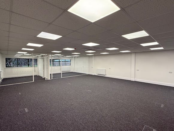 20 Shrivenham Hundred Business Park, Shrivenham, Industrial / Office To Let - 3.jpg