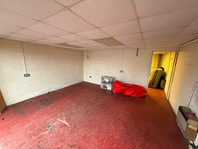 1 Farriers Way, Southend-on-Sea, Industrial To Let - WhatsApp Image 2026-01-22 at 11.37.09 (3).jpeg