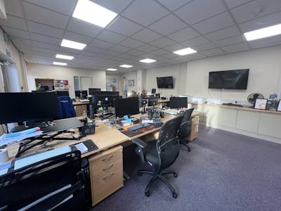 11 Cardale Court, Harrogate, Office For Sale - IMG_8903.jpeg