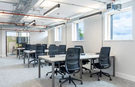 Runway East, 150-154 Borough High Street, London, Office / Serviced Office To Let - BHS  Office.jpeg