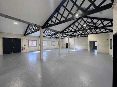 24 Bates Road, Romford, Industrial / Industrial/Logistics / Warehouse / Workshops To Let - Unit 24 Bates Road - Warehouse i.jpg