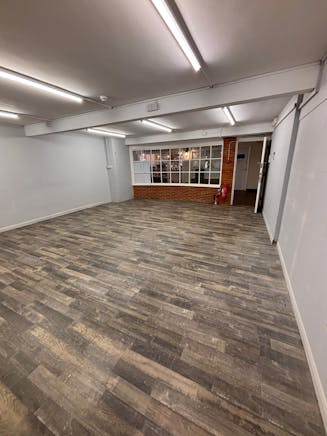 Unit C, Fountains Mall, Odiham, Retail To Let - WhatsApp Image 20250919 at 105621 5.jpeg