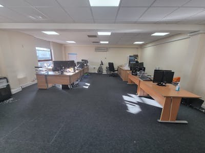 Warren House, Hockley, Office To Let - picture 4.jpg