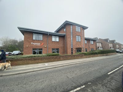 Pavilion Court, Leeds, Office To Let - IMG_1461.jpg