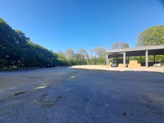 Herriard Storage Site, Herriard Park, Basingstoke, Open Storage To Let - 20250430_165425.jpg