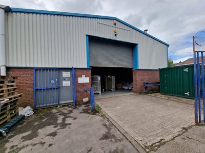 41 Bute Street, Salford, Distribution Warehouse / Industrial To Let - Front