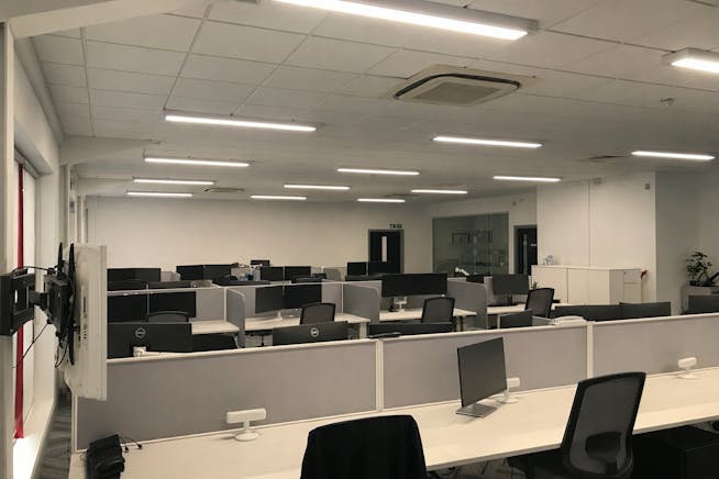 Unit 5D, Weavers Business Park, Belfast, Offices To Let - Internal 4.png