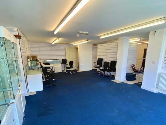 41-45 Chapel Street, Luton, Investment/Development / Retail For Sale - IMG_2623.JPG