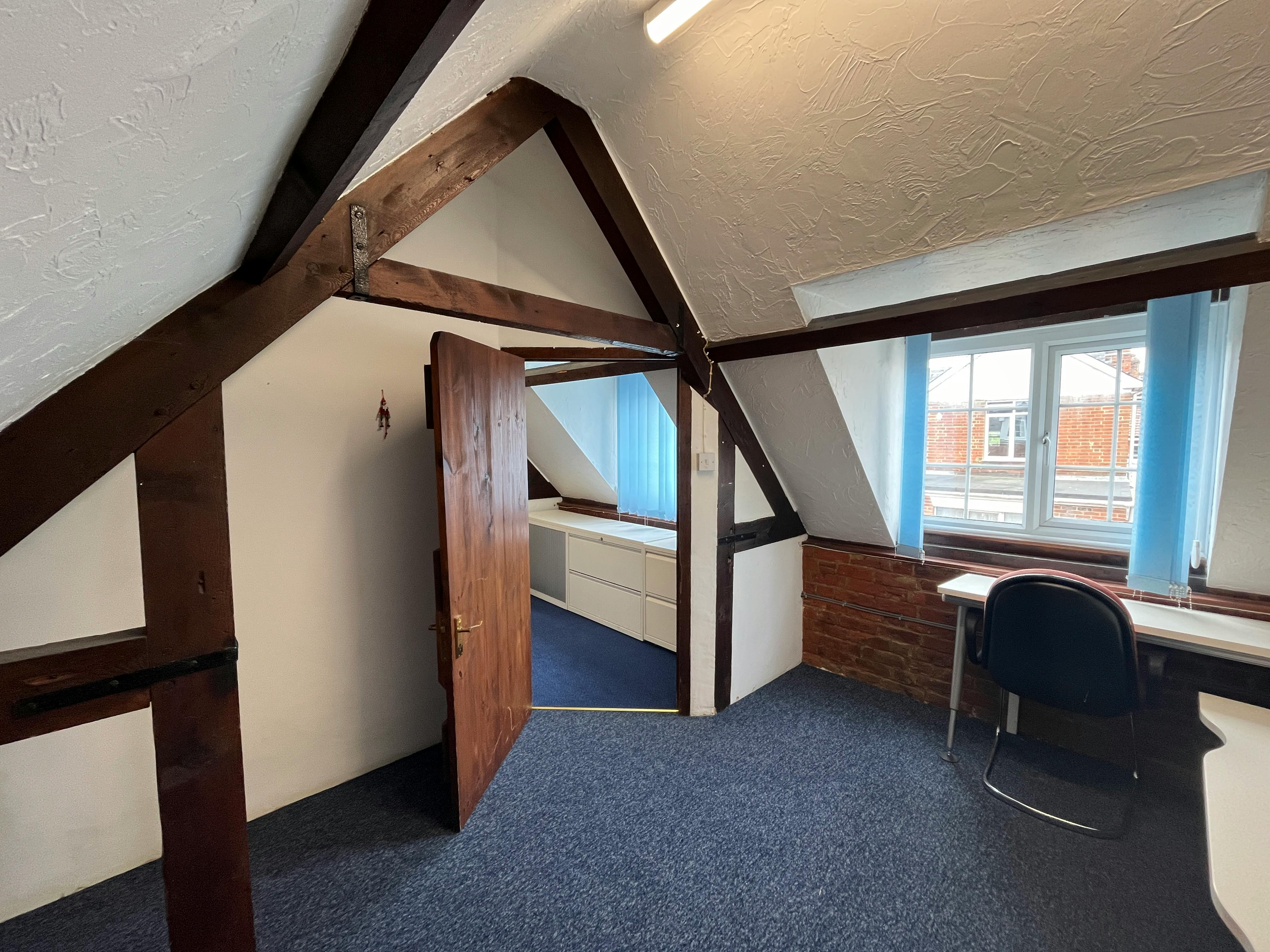 Office in Ringwood - photo 3