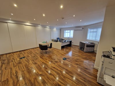 16 Towerfield Close, Southend-on-Sea, Industrial/Logistics For Sale - WhatsApp Image 20250310 at 120017_6b5da91d.jpg