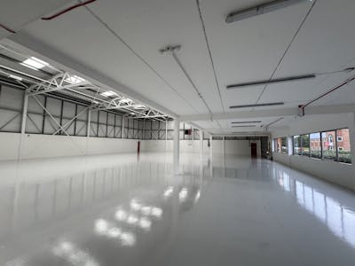 Unit 6B, Freshfield Industrial Estate, Brighton, Industrial To Let - IMG_0558.jpg