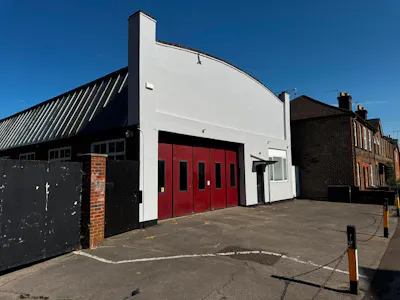 175 Walnut Tree Close, Guildford, Industrial / Light Industrial / Open Storage To Let - 1000072274.jpg