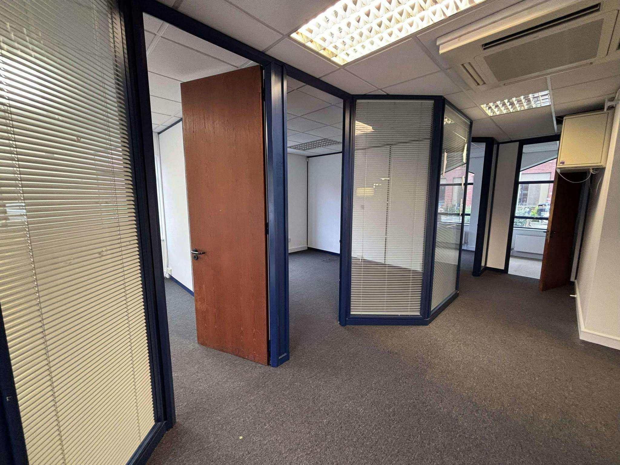 2 Riverview Business Park, Guildford, Offices To Let - 462645399_978511917436860_4383773388699544875_n.jpg