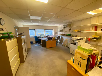 6 Gatwick Metro Centre, Horley, Industrial / Warehouse For Sale - WEB IMG_0814.jpeg