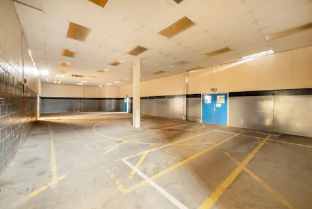 375 Bath Road, Slough, Industrial / Trade Counter To Let - w13.jpg