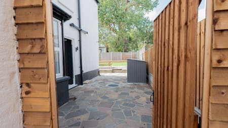 Honiton Road, Southend-on-Sea, Flatlets / HMOs / Residential House To Let - jV1qRvsQ.jpeg