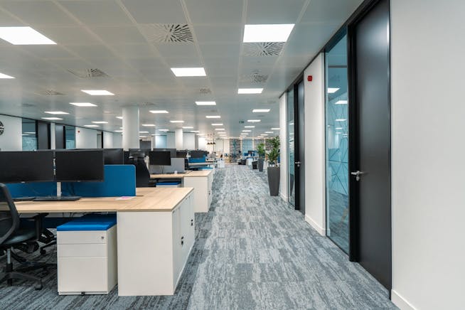 Ground Floor West, Maplewood, Crockford Lane, Basingstoke, Offices Lease Assignment - Adobe Express  file 2.jpg