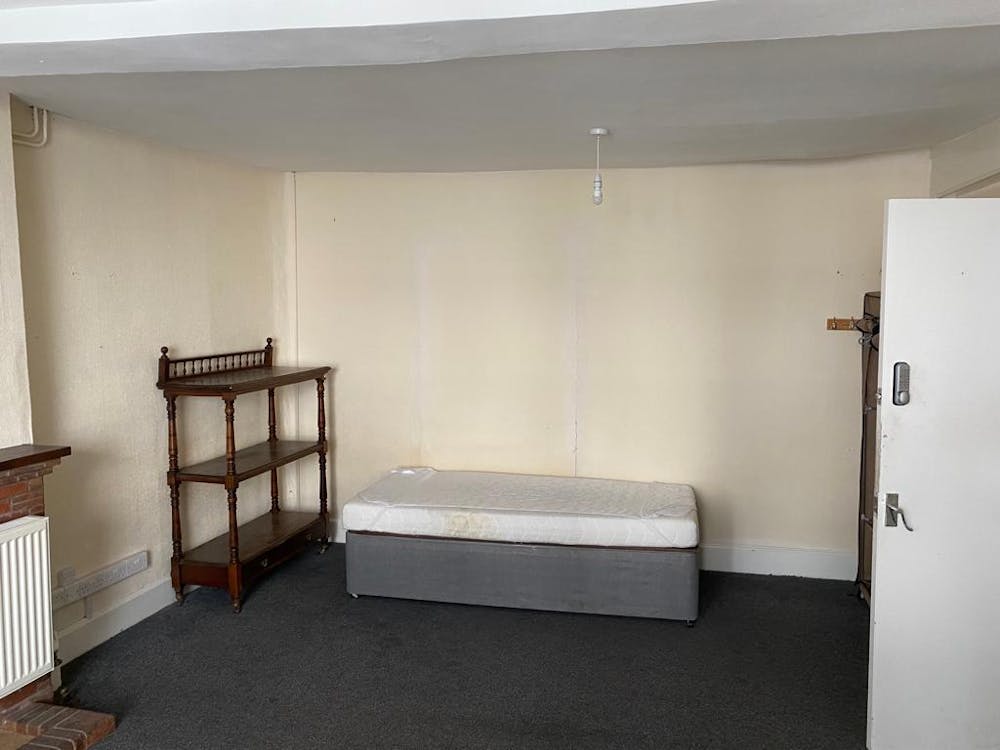 5-6 Broad Street, Ludlow, Development / Restaurant / Retail To Let / For Sale - PHOTO-2023-10-19-07-34-47 2023-10-19 15_22_24.jpg