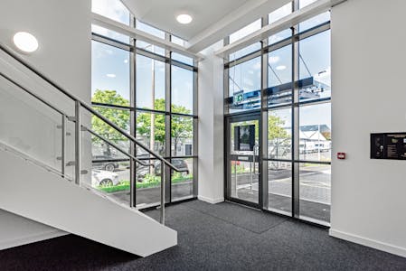 UNIT 77 CAPITAL PARK, BANKHEAD AVENUE, EDINBURGH, Industrial/Logistics / Trade To Let - DSC_7443.jpg