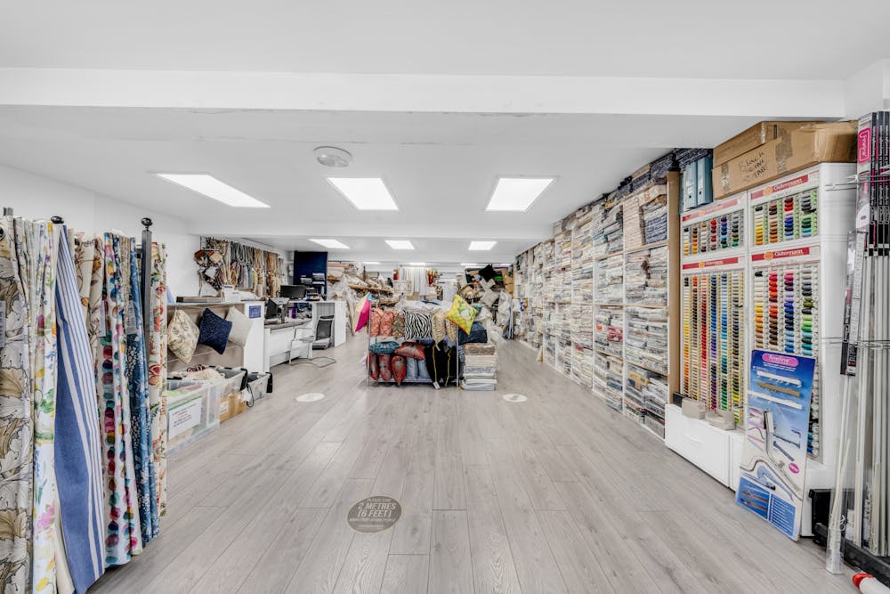 281 Ballards Lane - DSC03449.jpg